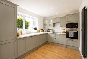 Kitchen- click for photo gallery
